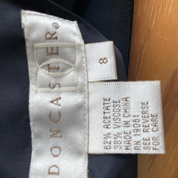 New Black Doncaster Sleeveless Dress Size 8 - Picture 5 of 5